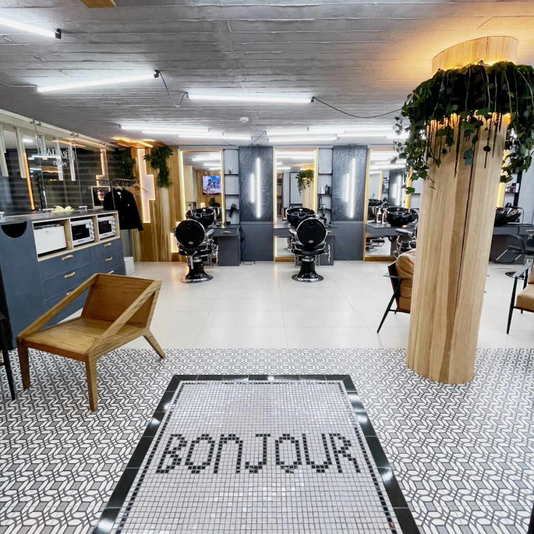 4Studio.com.ec | Barbería CHR