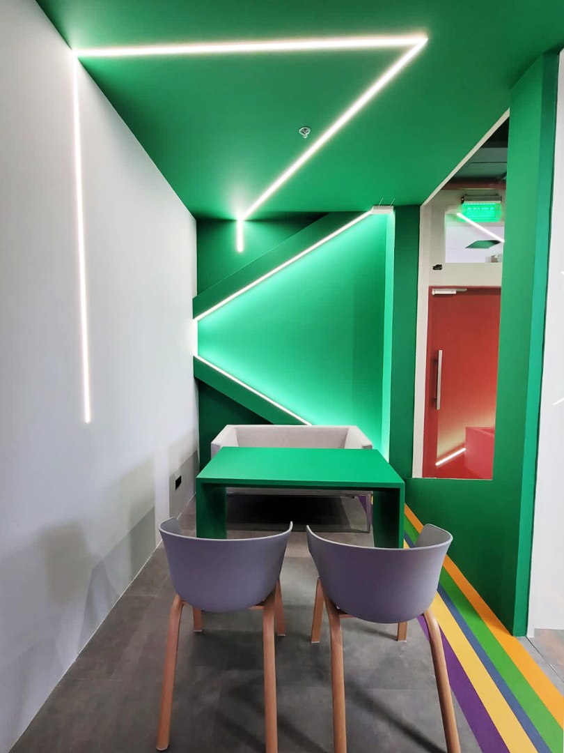 4Studio.com.ec | Colegio Becquerel