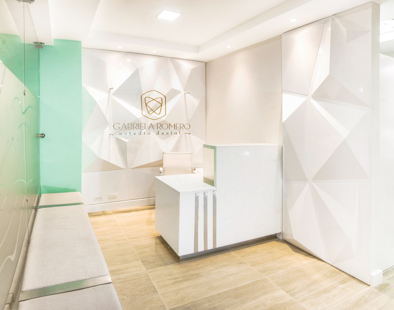 4Studio.com.ec | Consultorio Dental GR